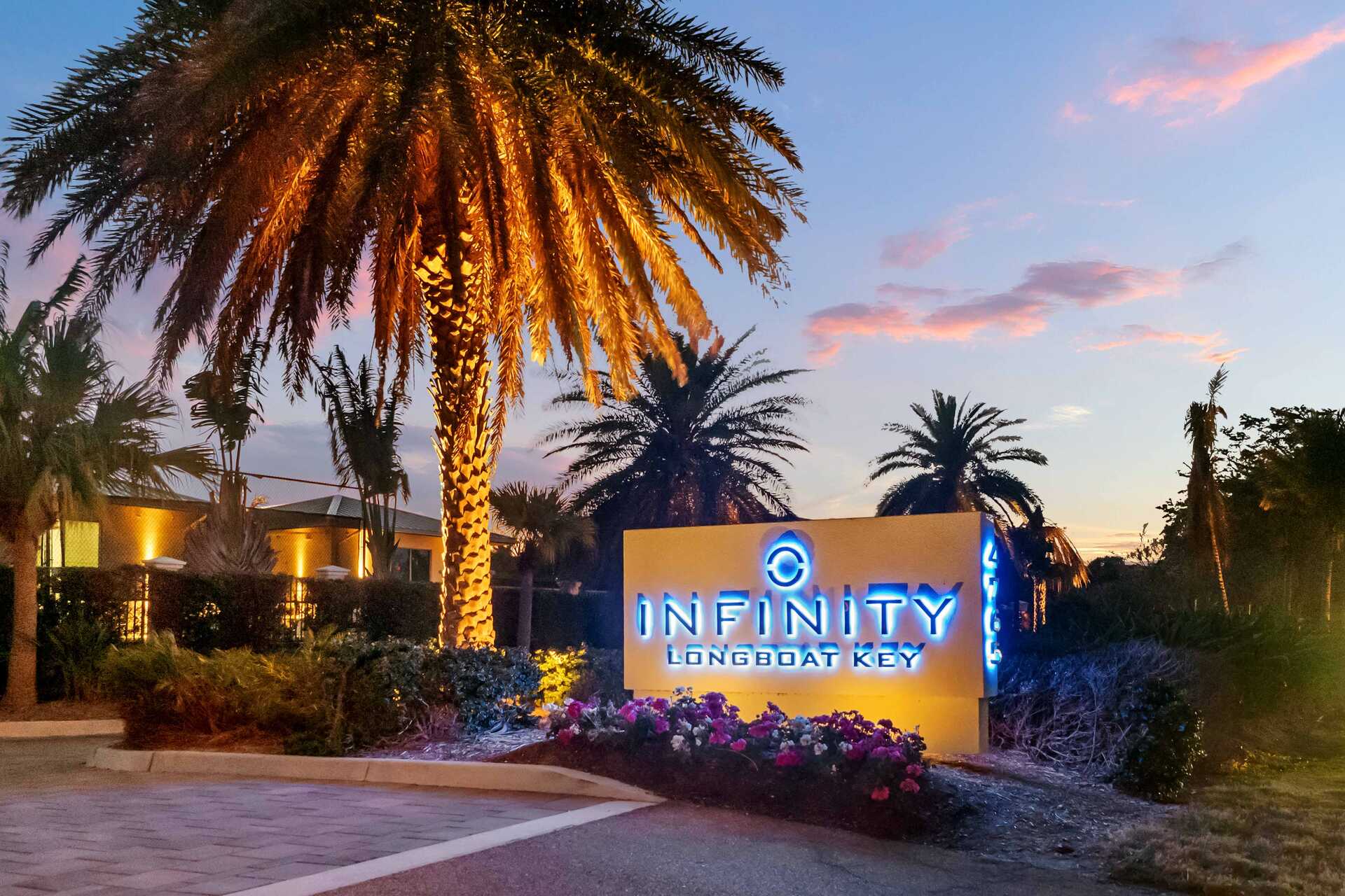 106 print 4765 gulf of mexico dr 202