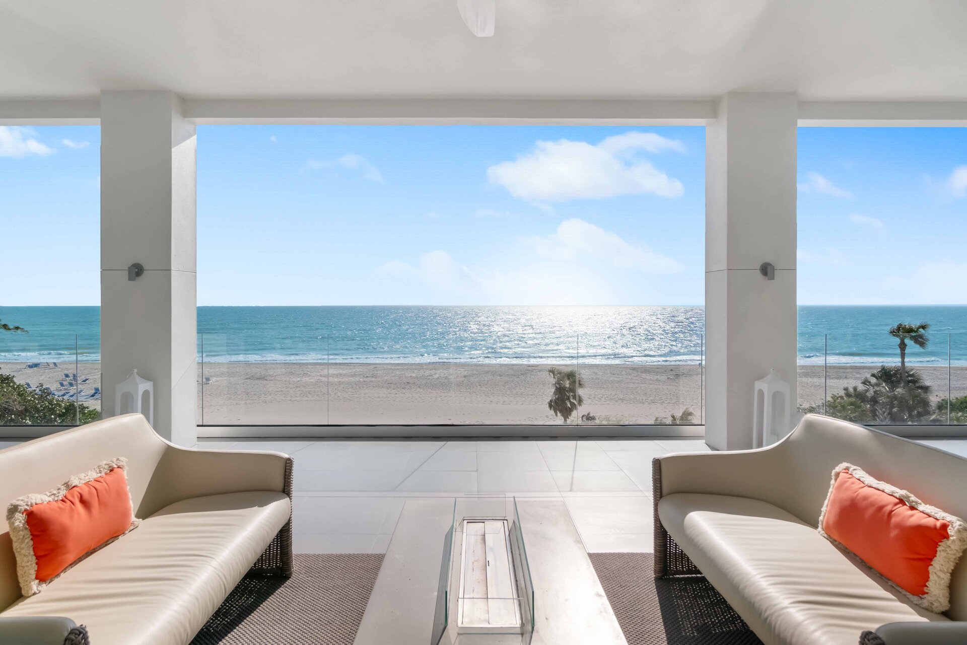 33 print 4765 gulf of mexico dr 202
