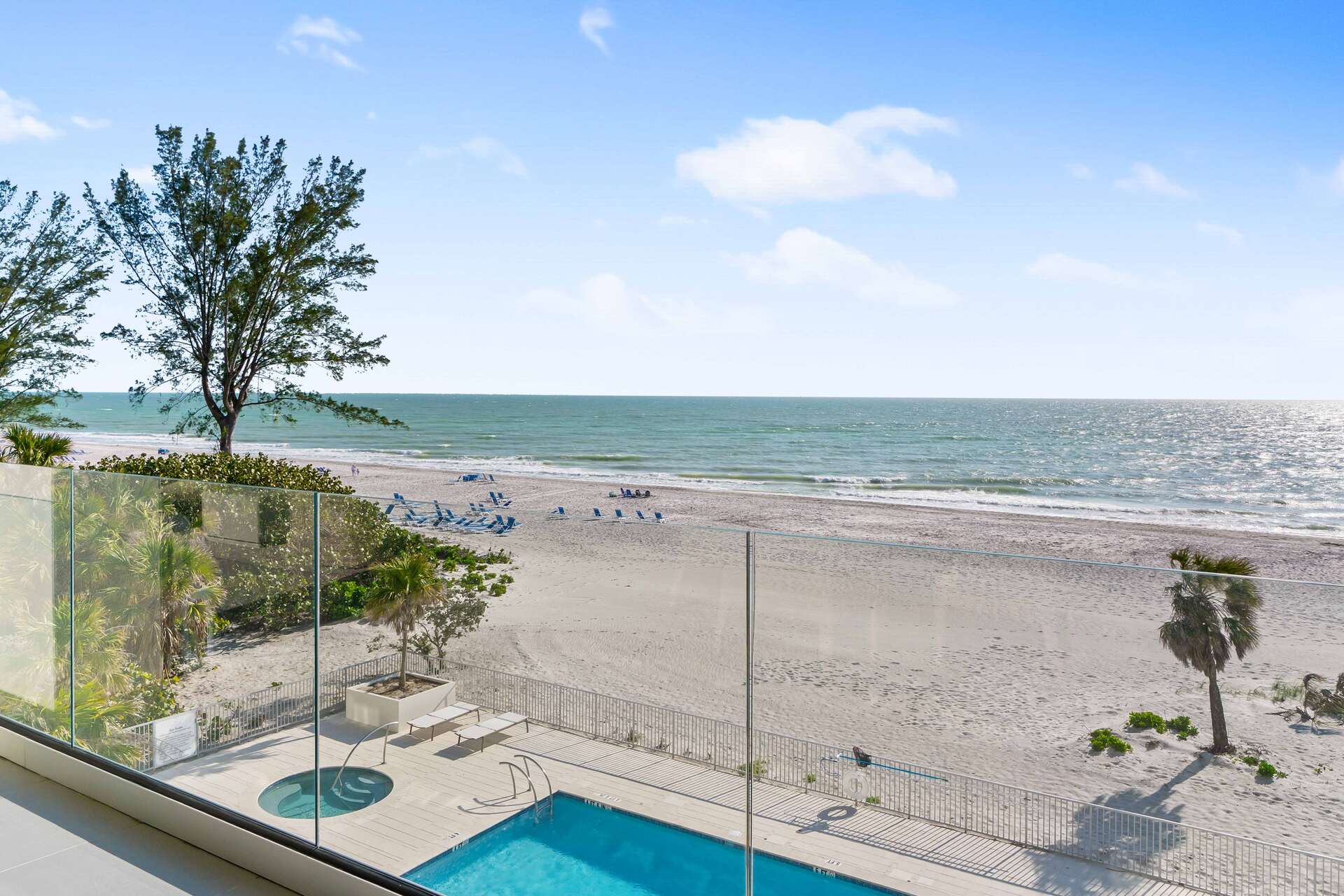 37 print 4765 gulf of mexico dr 202