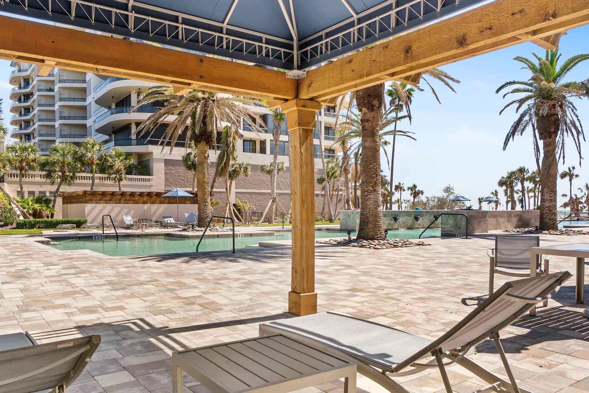 435 L Ambiance Dr H902 Longboat Key FL 34228 MLS A4646053 (141)