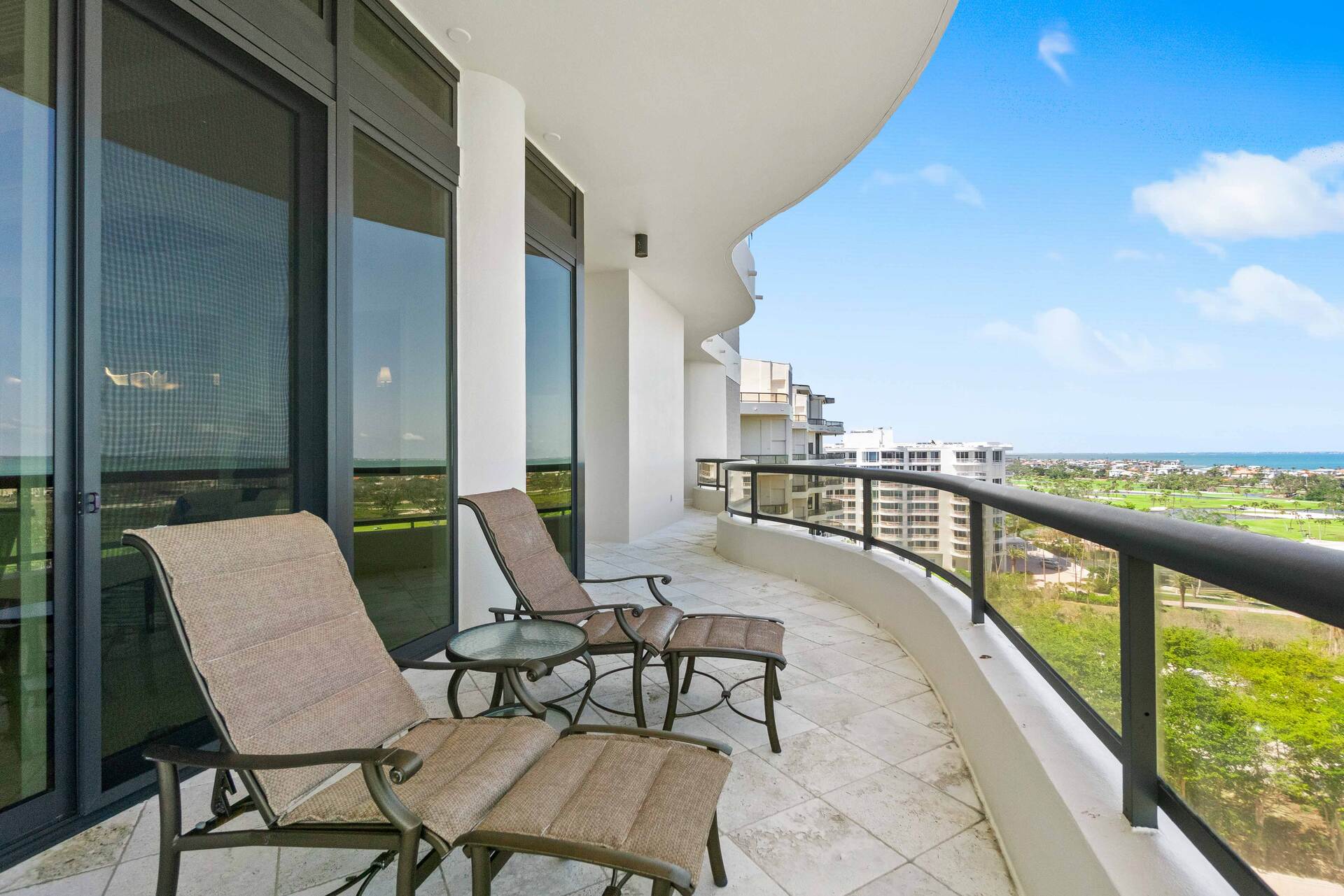 435 L Ambiance Dr H902 Longboat Key FL 34228 MLS A4646053 (86)