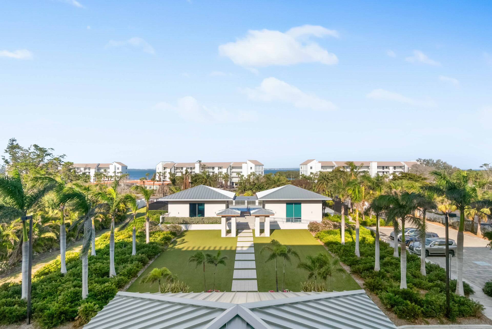 69 print 4765 gulf of mexico dr 202