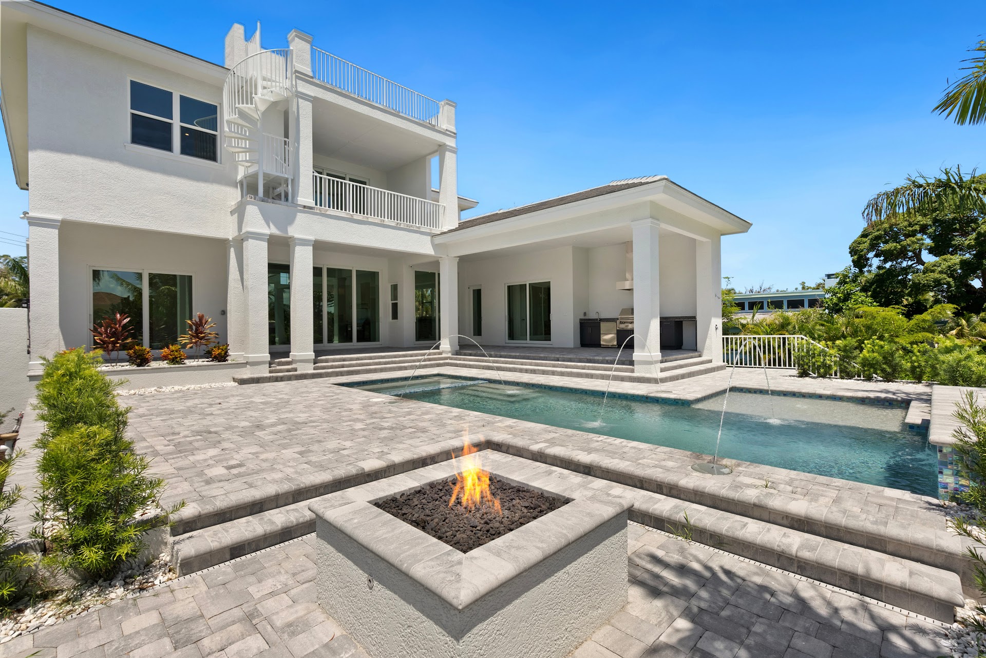 5910 Gulf of Mexico Drive Longboat Key FL 34228 MLS A4627997​ (50)