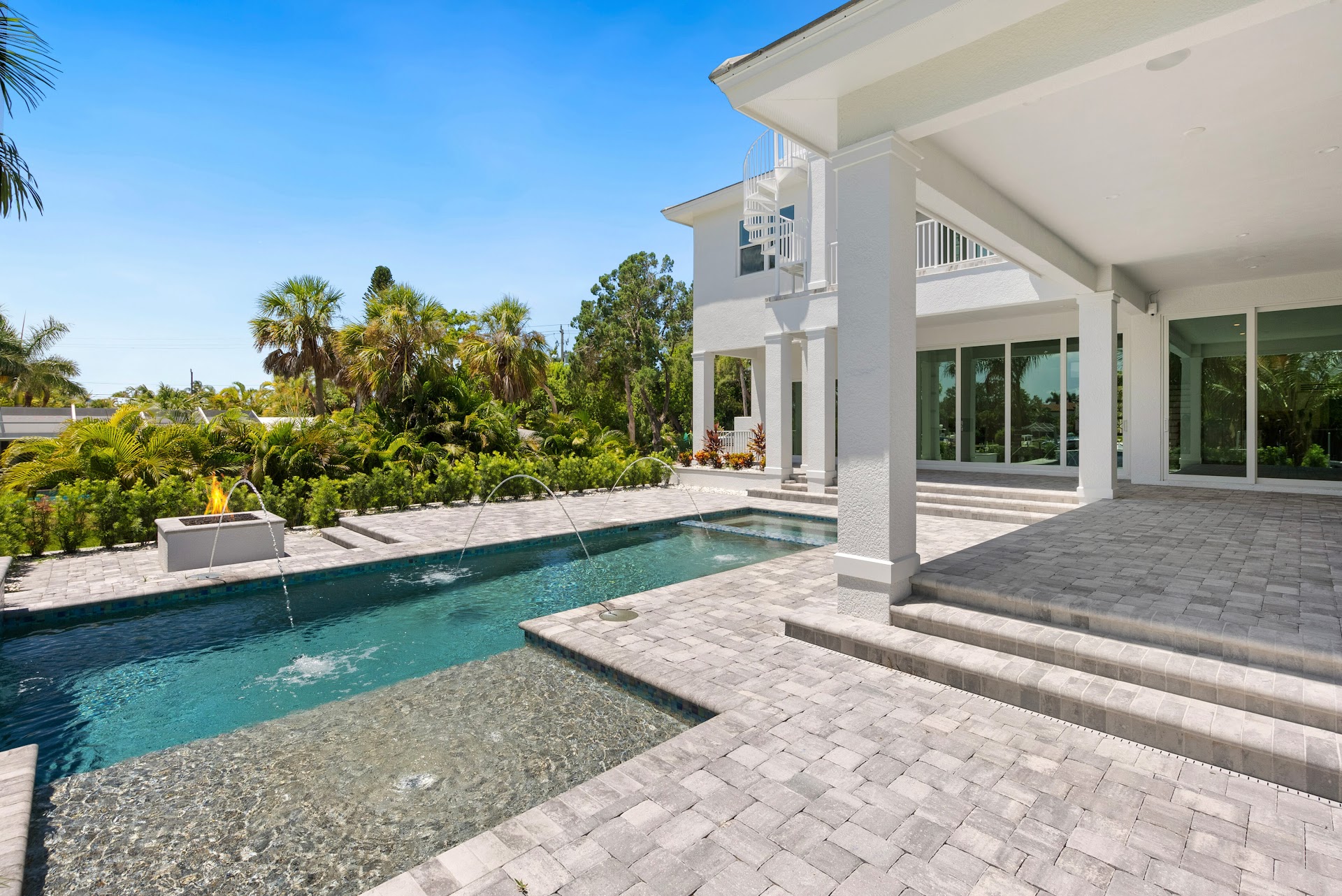 5910 Gulf of Mexico Drive Longboat Key FL 34228 MLS A4627997​ (54)