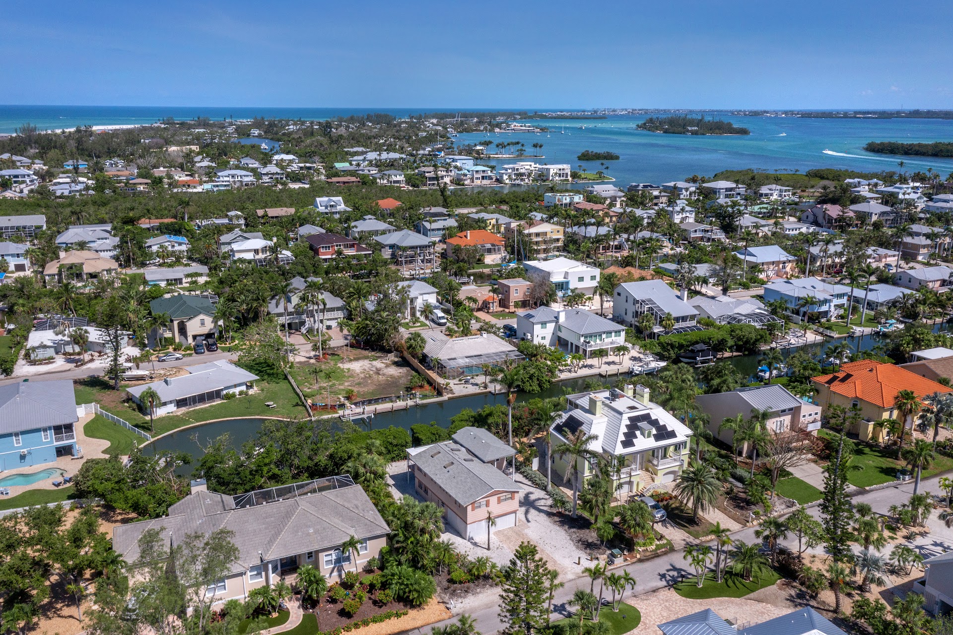 663 Penfield St Longboat Key FL 3422l MLS A4656256 (32)