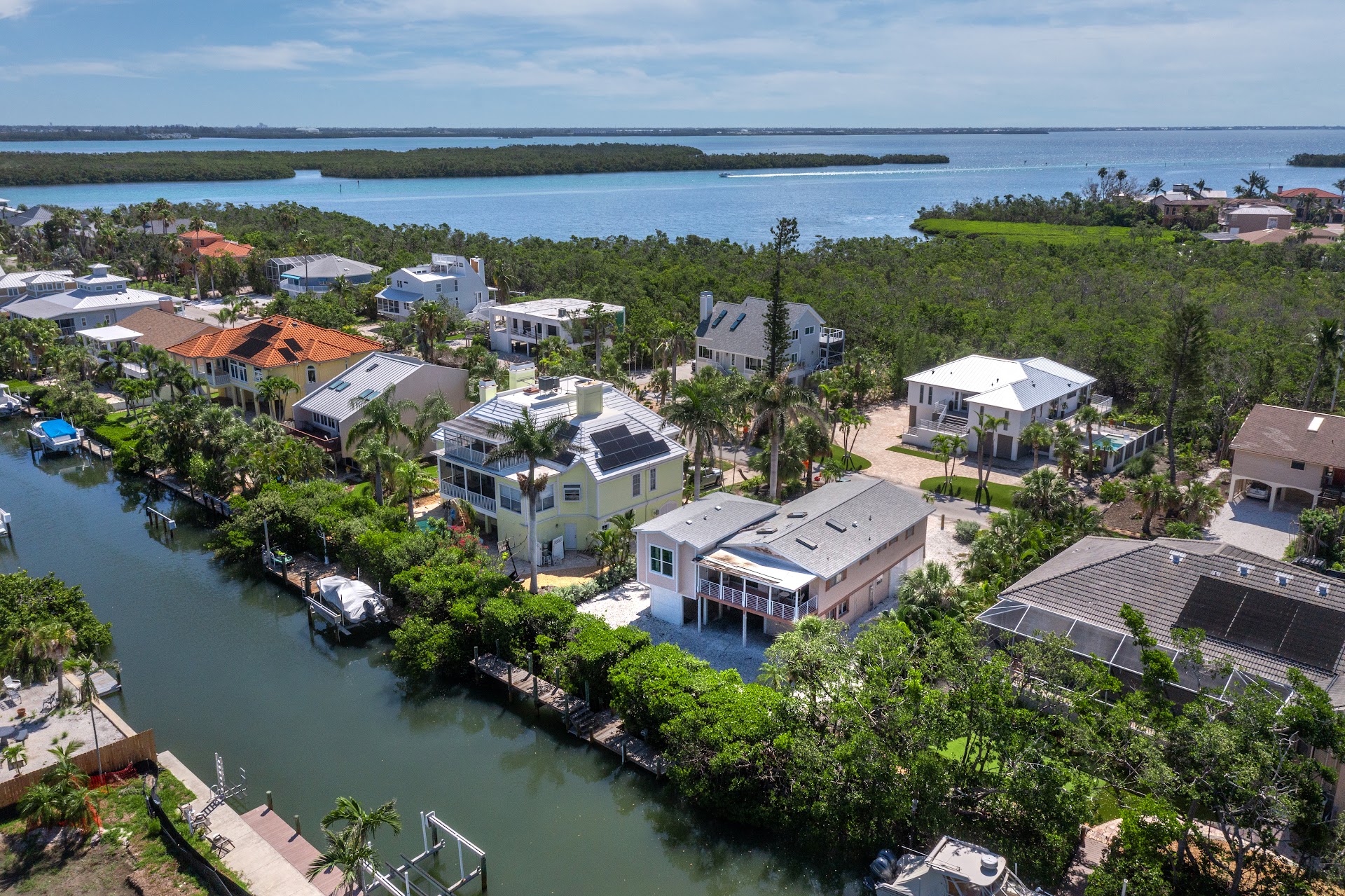 663 Penfield St Longboat Key FL 3422l MLS A4656256 (35)