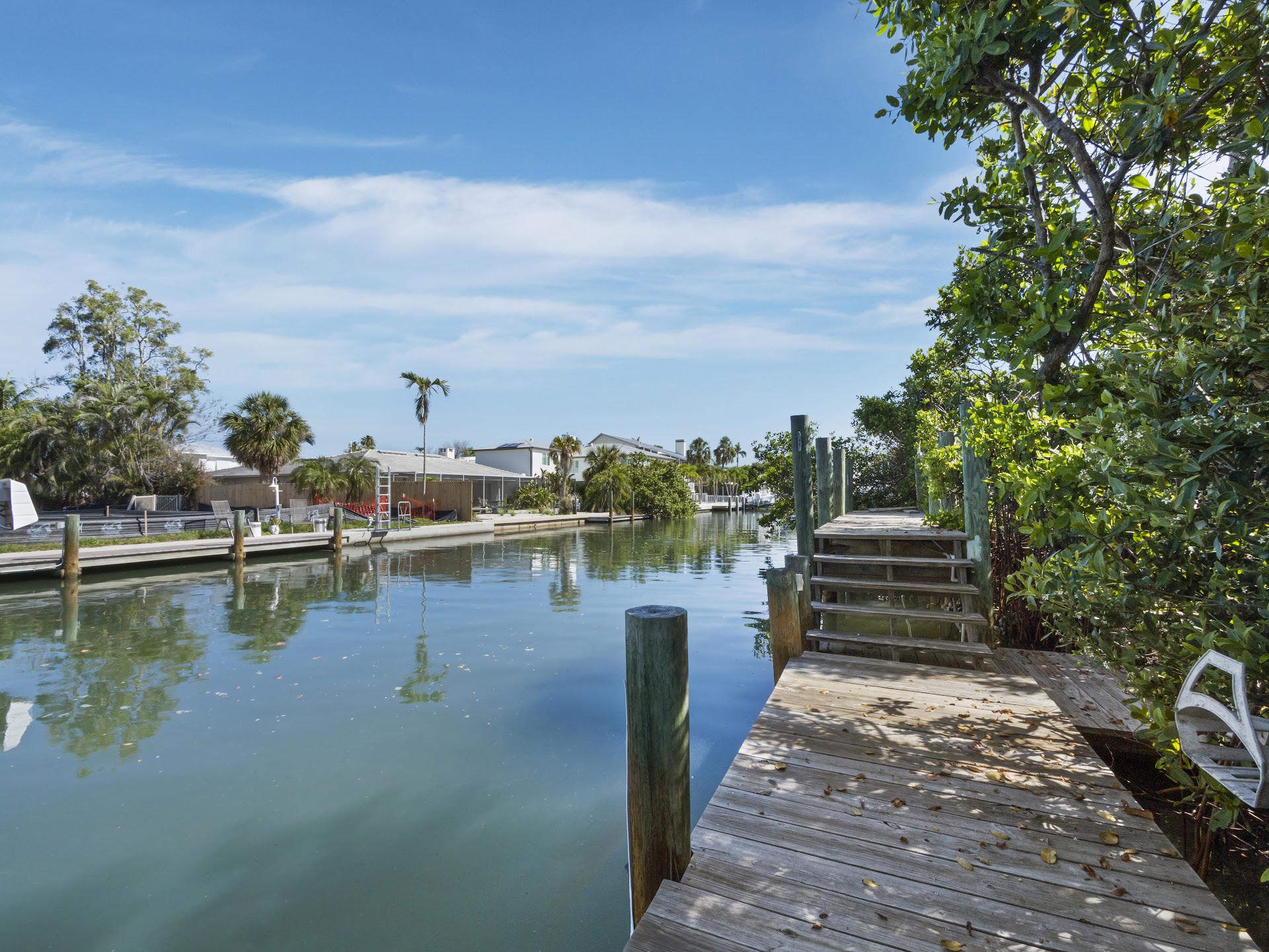 663 Penfield St Longboat Key FL 3422l MLS A4656256 (4)