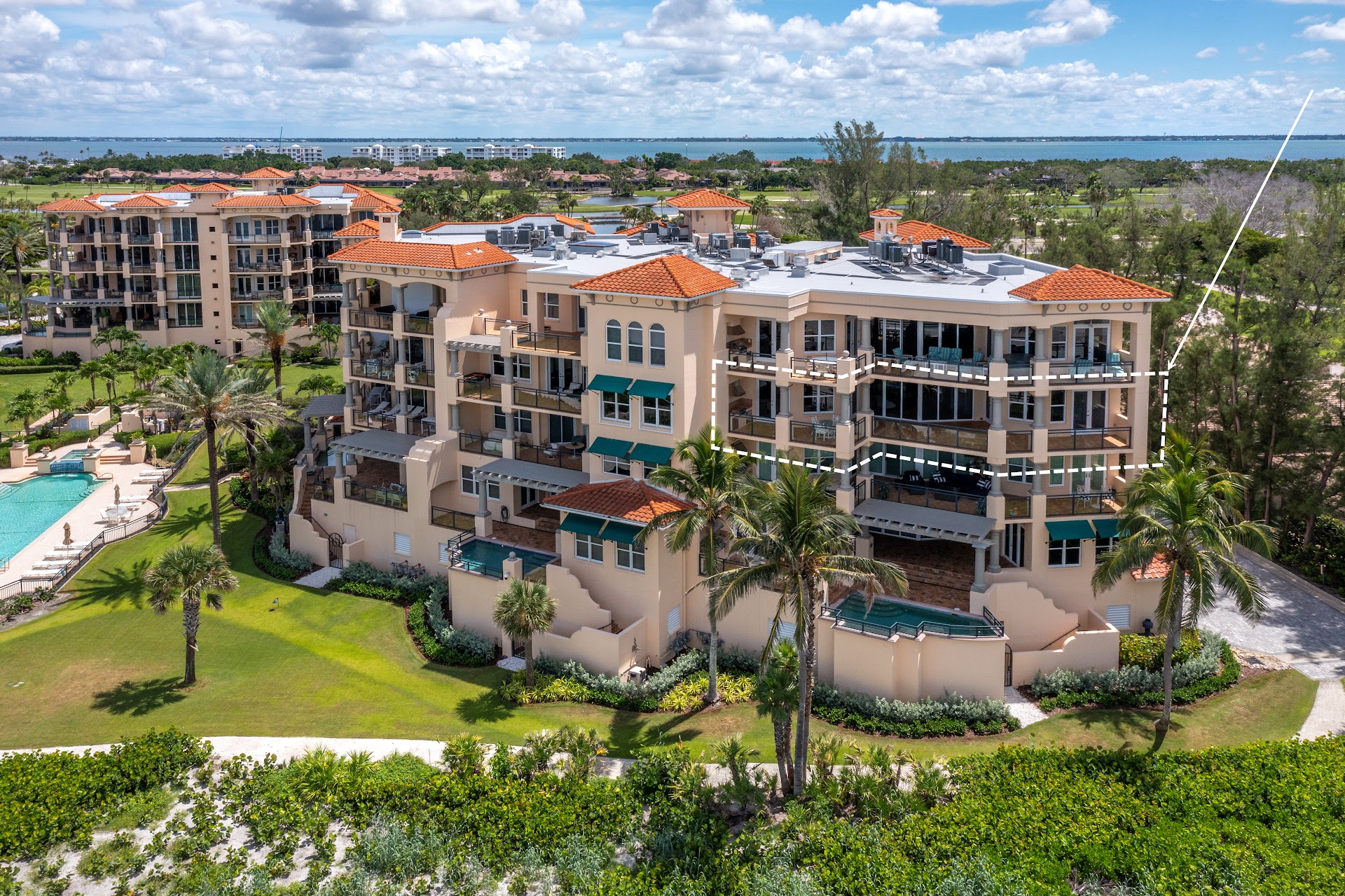 2333 Gulf Of Mexico Dr U 1A3 Longboat Key FL 23442 MLS A4661324 (4)