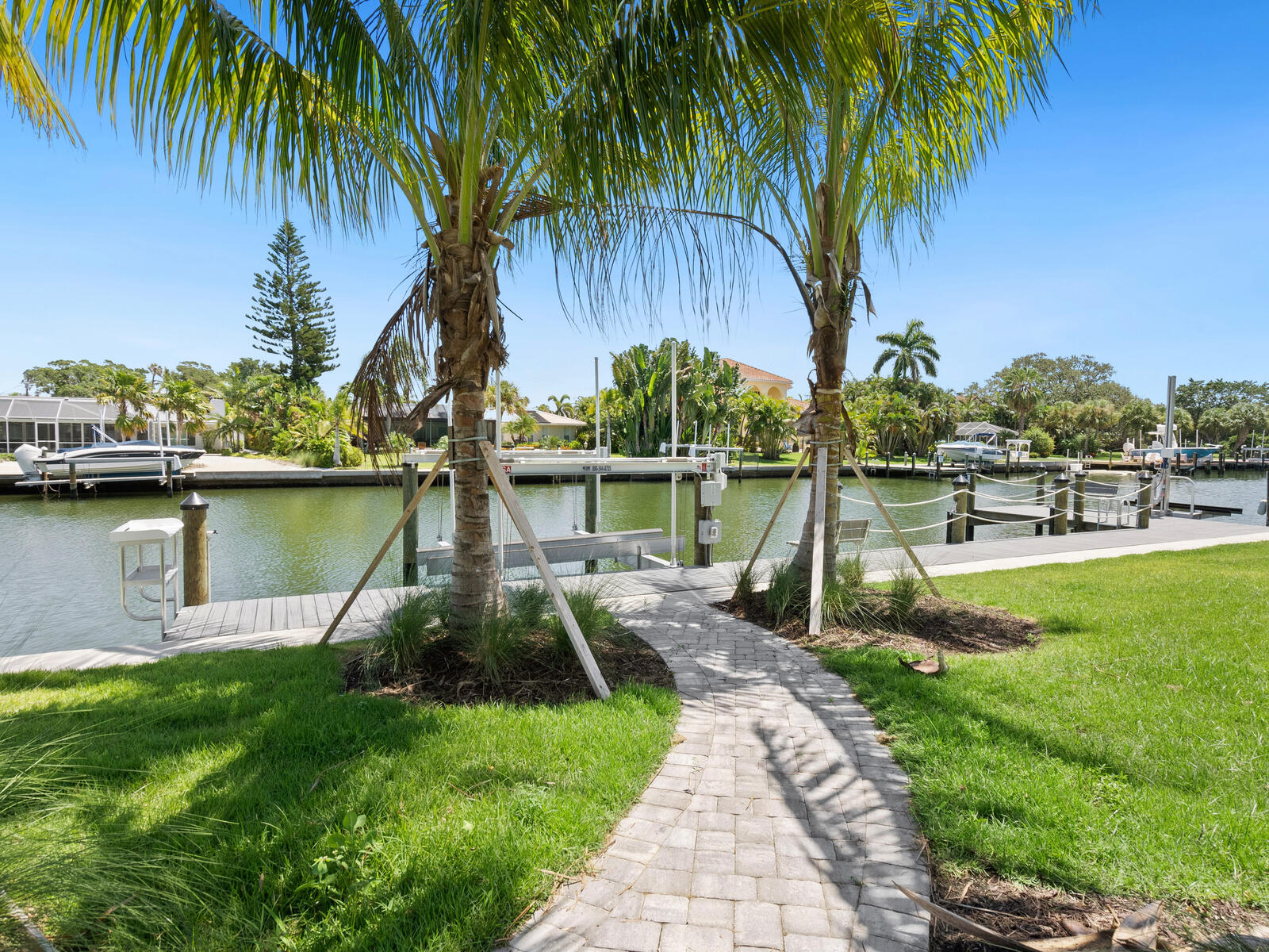 5910 Gulf of Mexico Dr Longboat Key FL 34228 USA 058 163 Chpteams57 MLS Size (1)