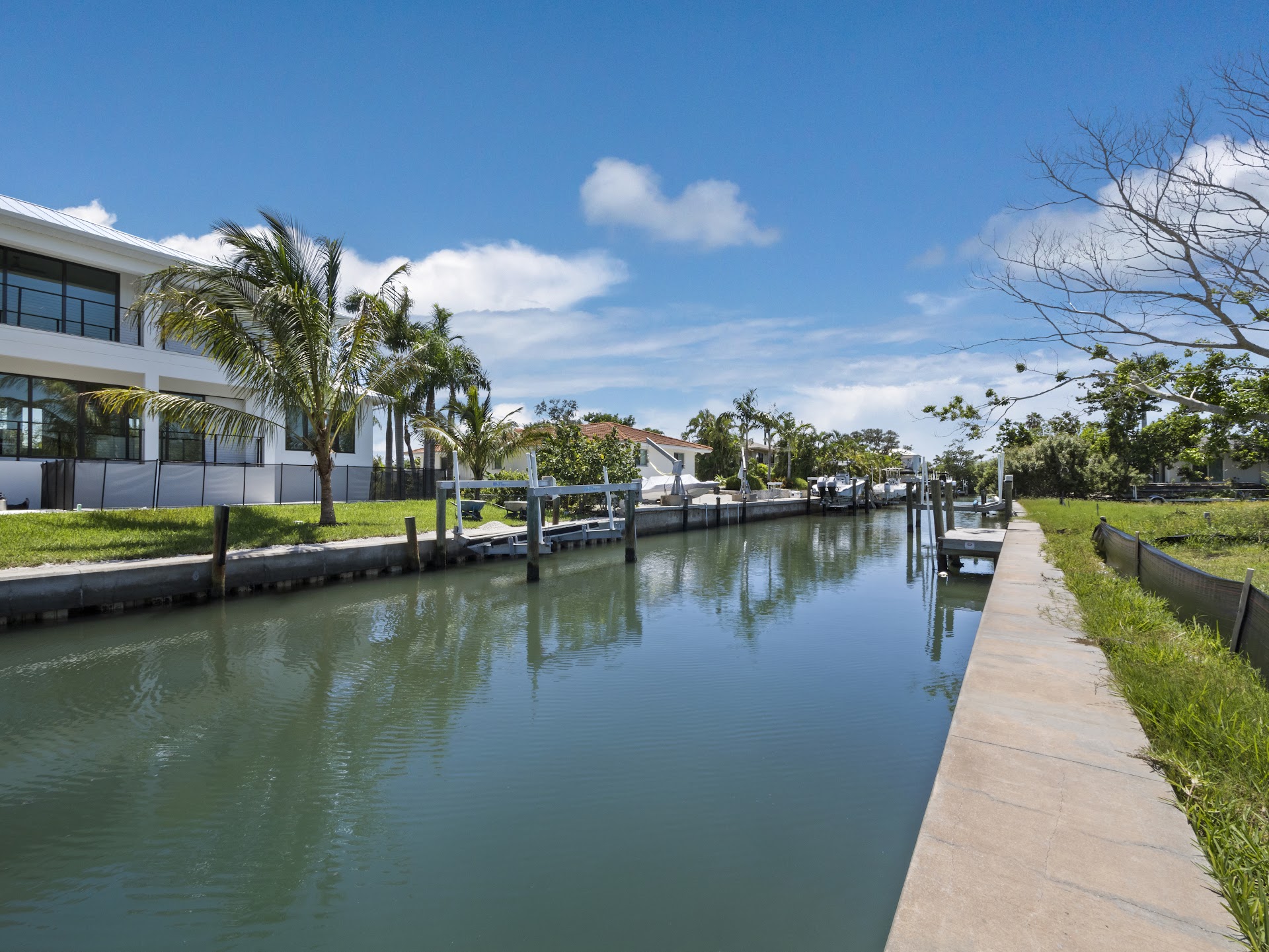 570 De Narvaez Dr Longboat Key FL 34228 MLS A4662673 (7)