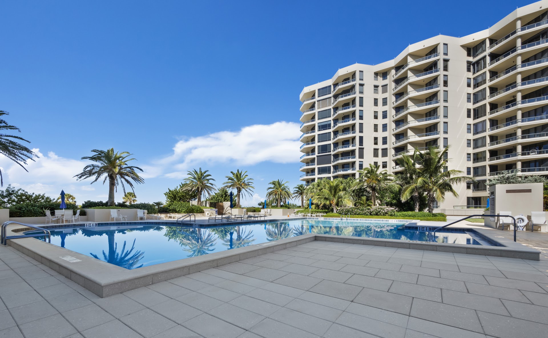 1211 Gulf of Mexico Dr U601 Longboat Key FL MLS A4644113 (37)