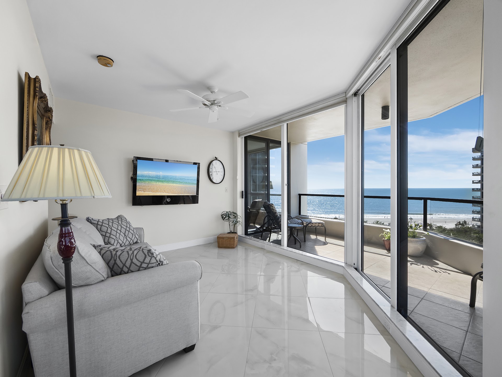 1211 Gulf of Mexico Dr U601 Longboat Key FL MLS A4644113 (6)