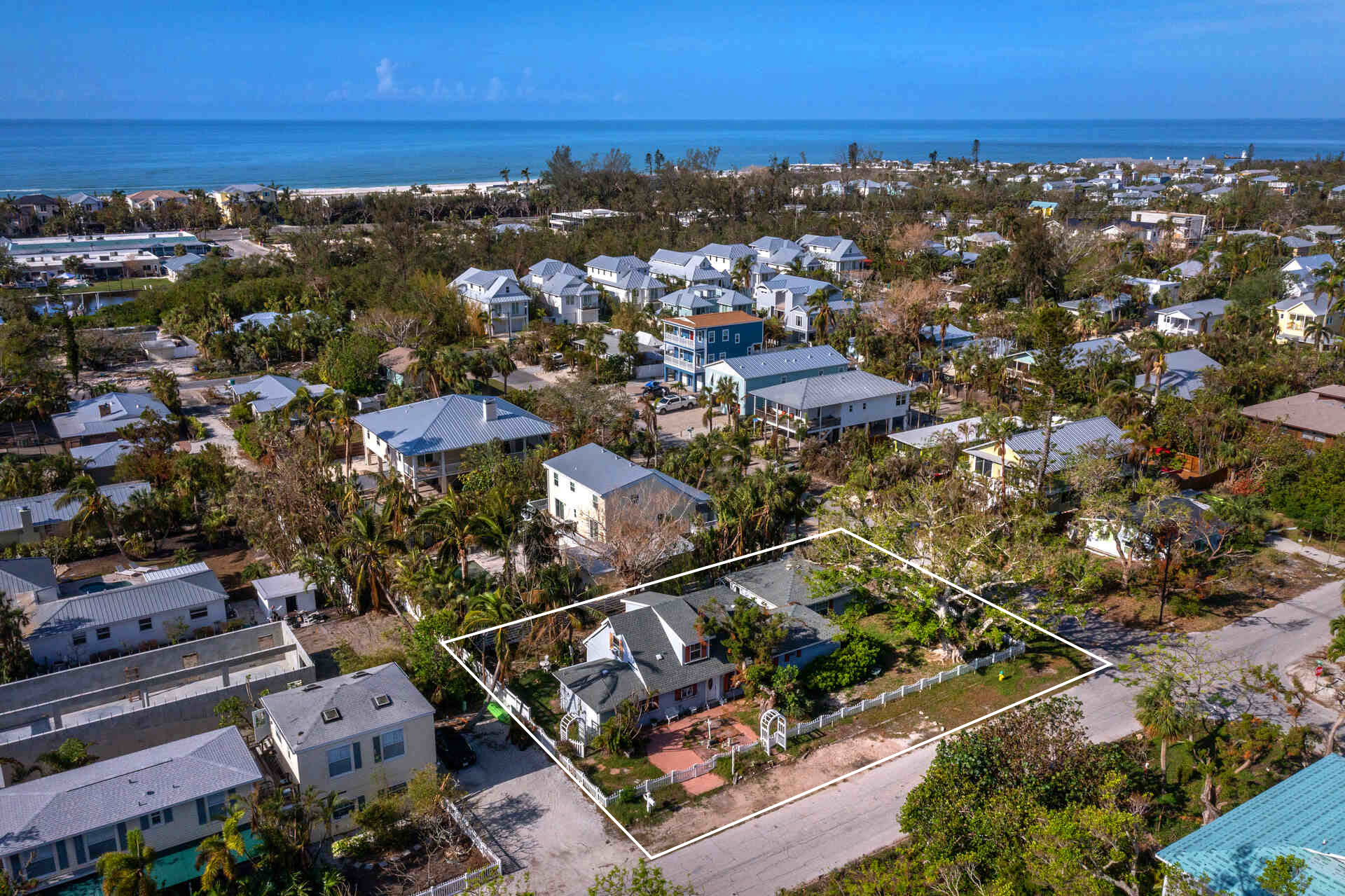 6901 Poinsettia Ave Longboat Key FL 34228 MLS A4680227 (3)