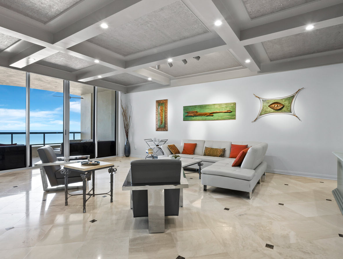 333 Firehouse Court 2nd Floor Deck Before