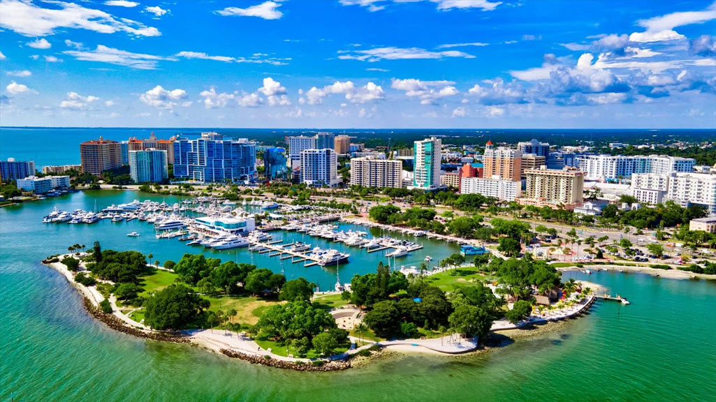 Bayfront Park Sarasota a waterfront oasis for all