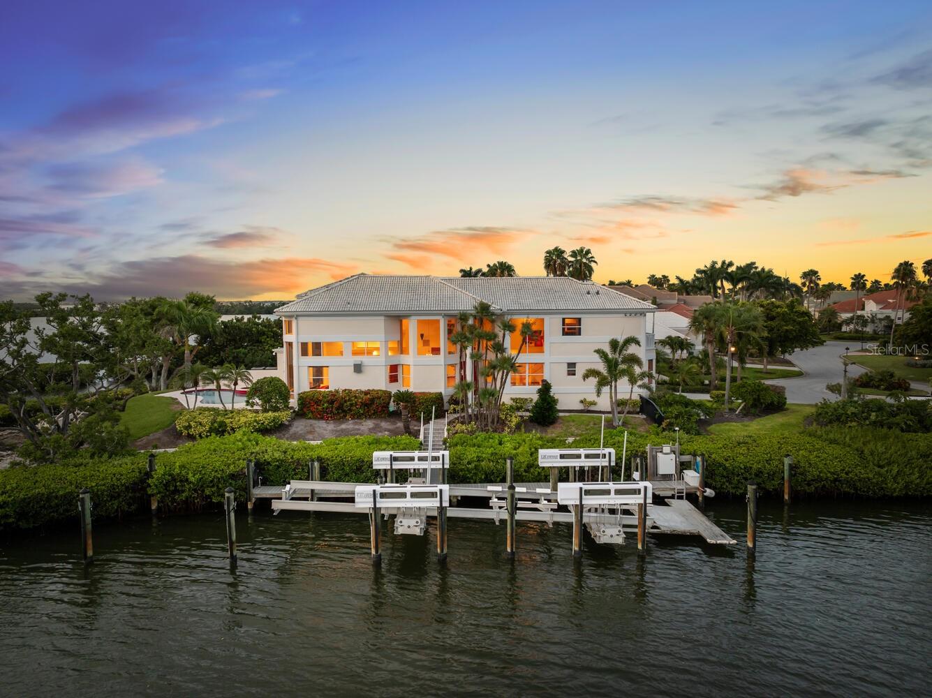 3576 Fair Oaks Way Longboat Key FL 34228 3