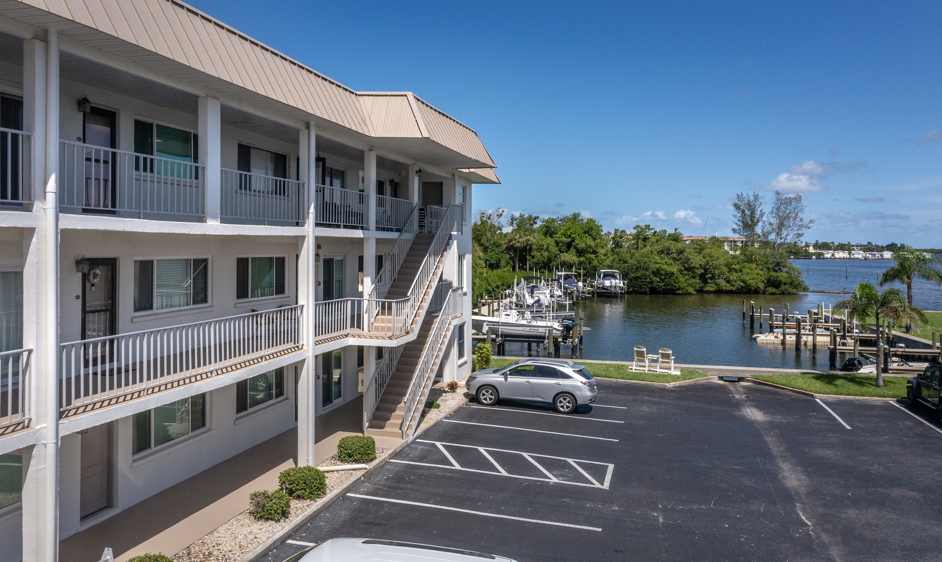3320 GULF OF MEXICO DR 206C LONGBOAT KEY FL 34228 MLS A4703984 (23)