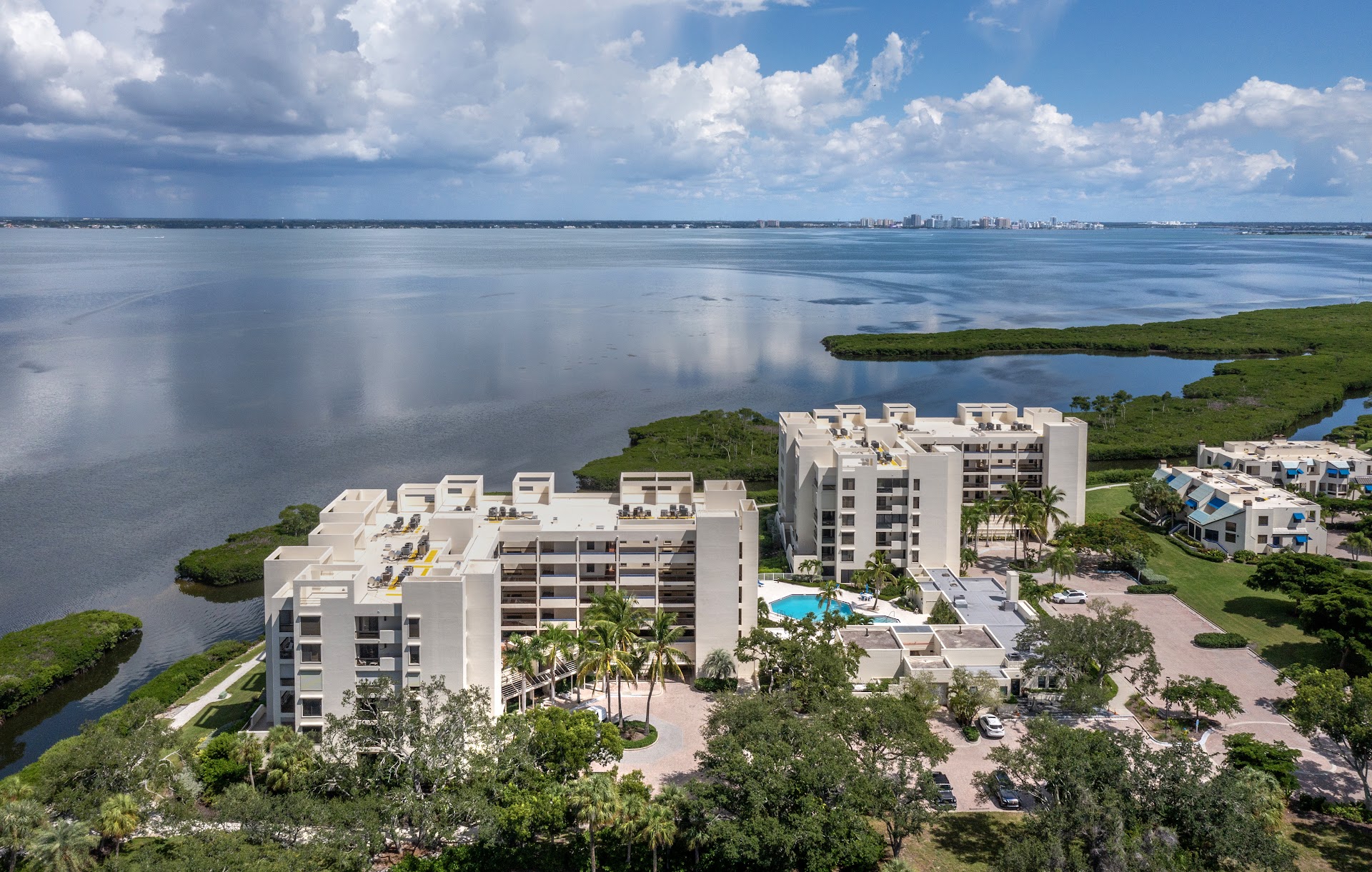 2020 Harbourside Dr U 442 Longboat Key FL 34228 MLS A4705717 (41)