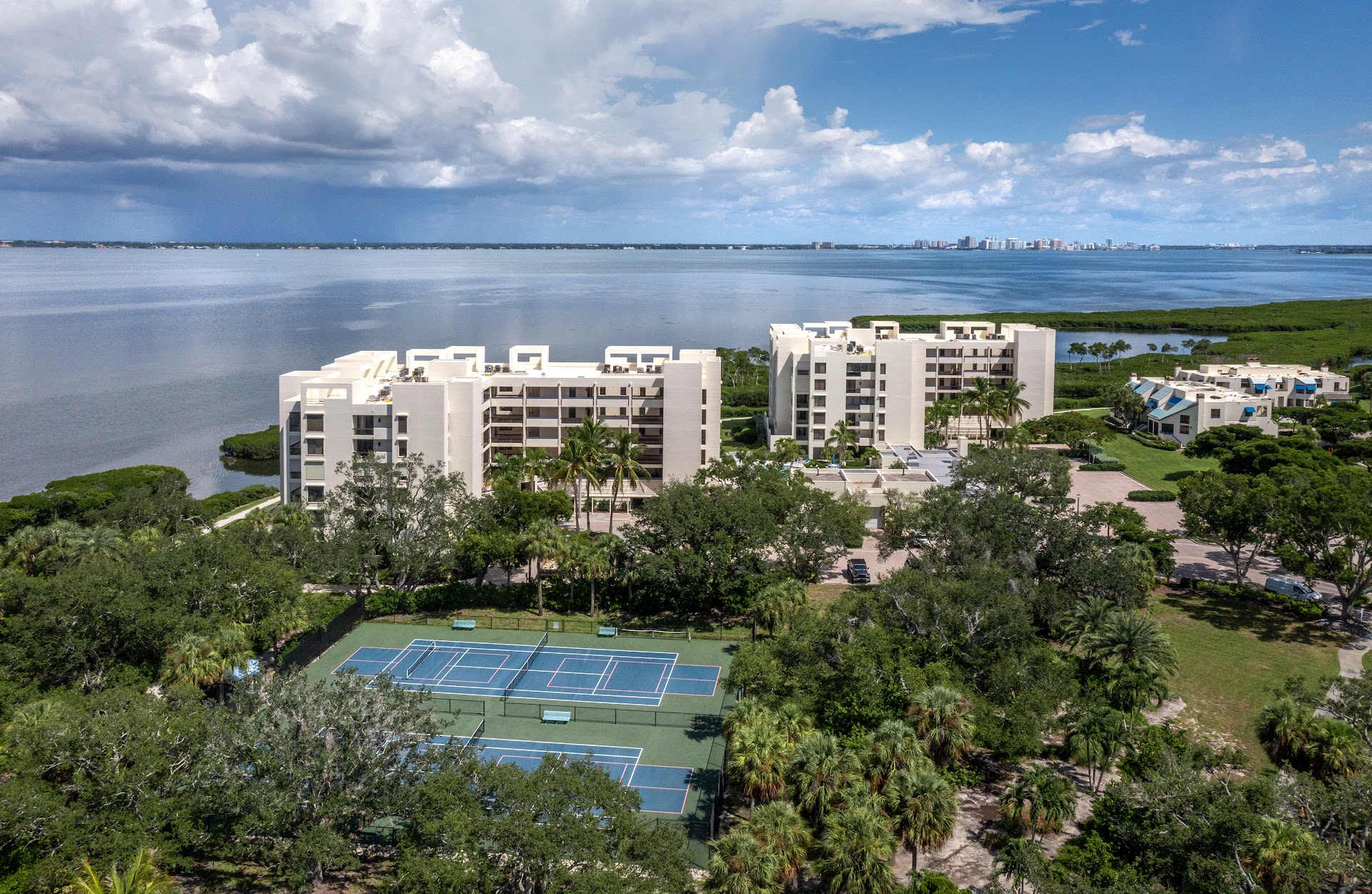 2020 Harbourside Dr U 442 Longboat Key FL 34228 MLS A4705717 (46)