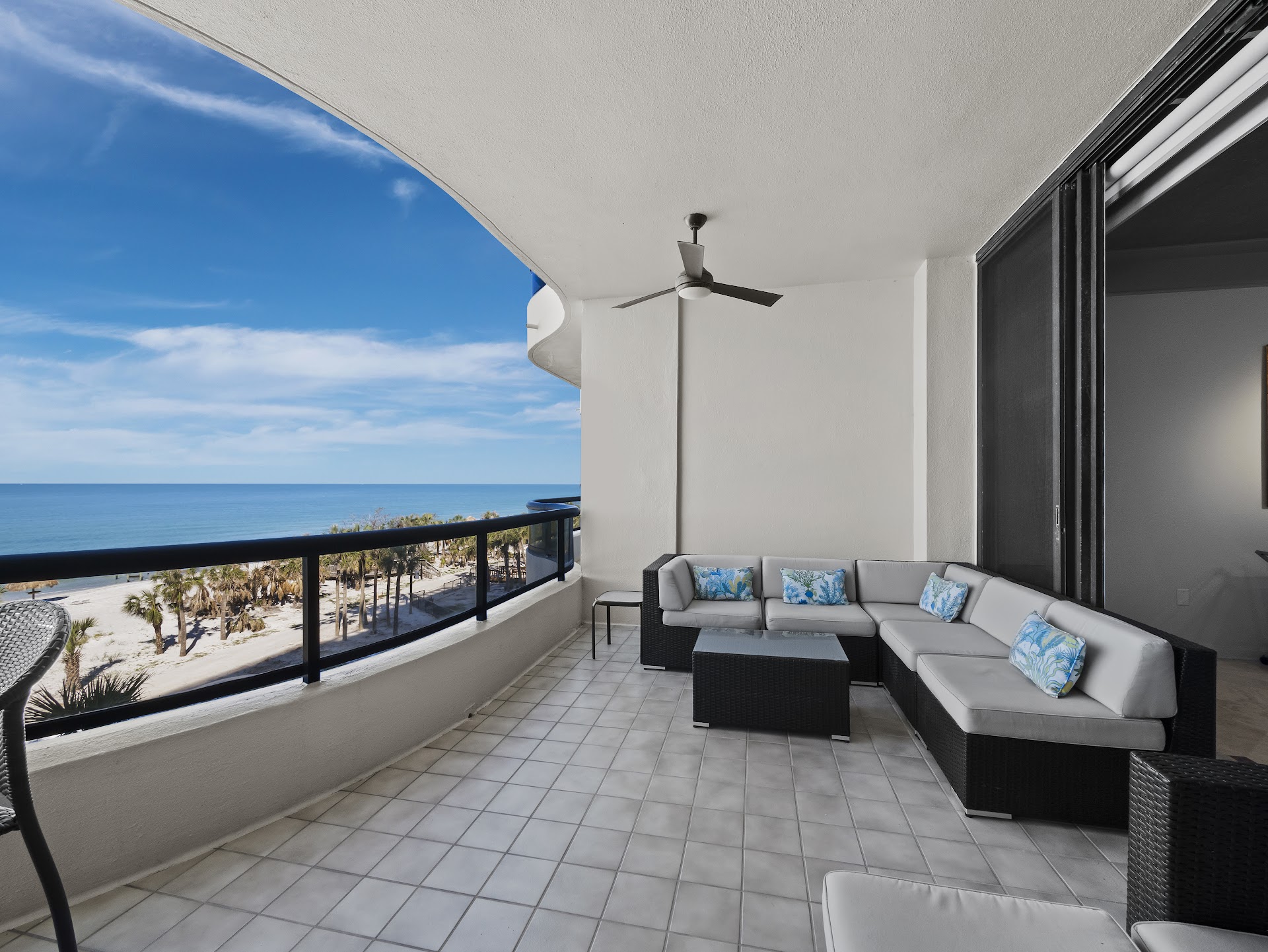 415 LAmbiance Drive D306 Longboat Key FL 34228 MLS A4705192 (9)