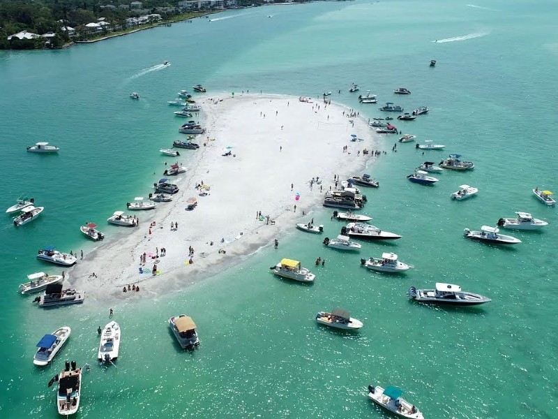 Bay isles Beach Club